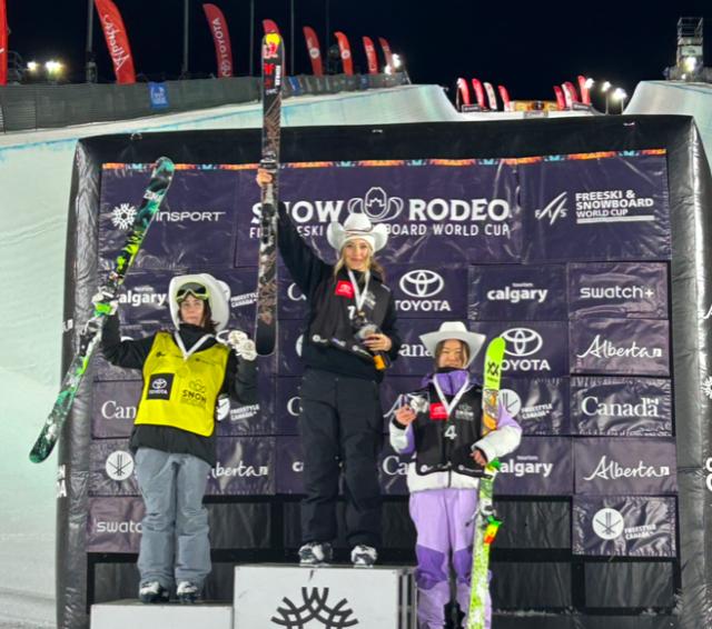 在线娱乐-谷爱凌收获兔年开门红 张可欣重返世界杯领奖台