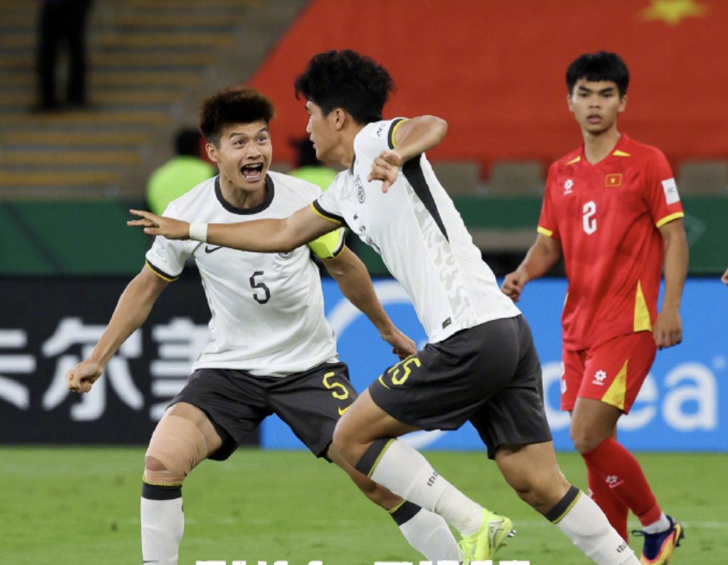 真人娱乐-举国关注！U23国足23点冲冠：决战日本队+欲补22年遗憾 赔率曝光